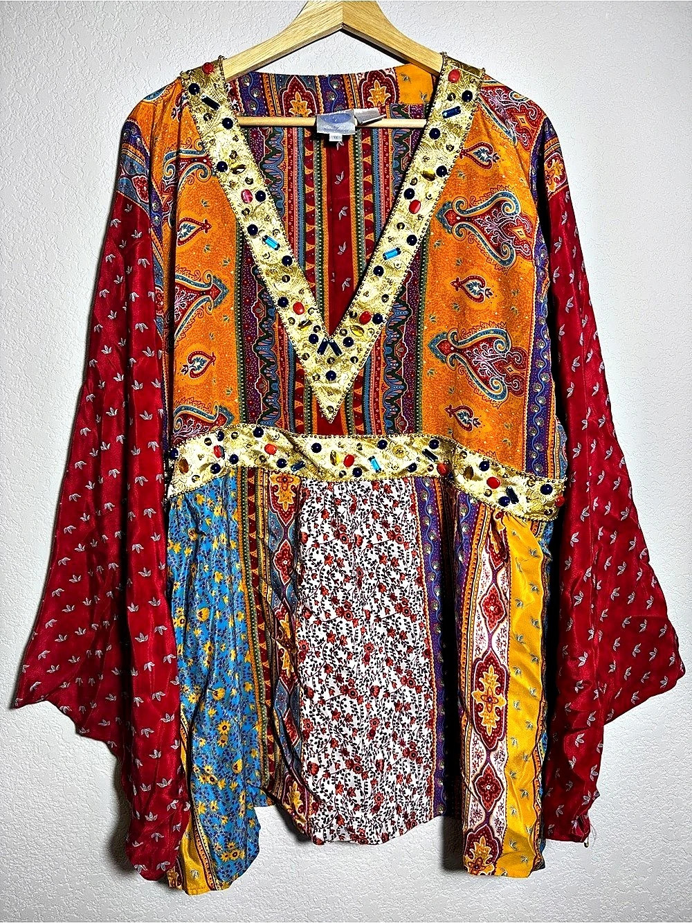 Diane Gilman silk top red size 1x jewel Embellished Paisley Tunic
